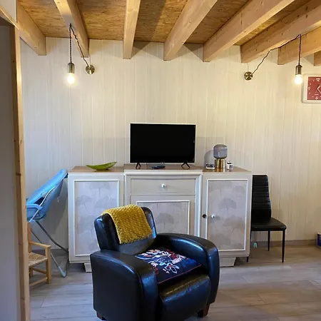 Mitoyen Gorges De La Monne - Holiday home Olloix