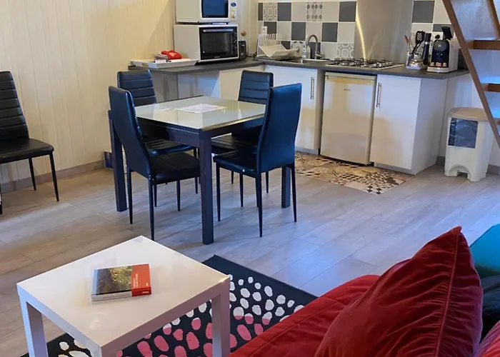 Mitoyen Gorges De La Monne - *